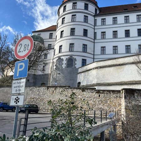 Zimmer Zum Vermieten Direkt An Der Donau Und Am Schloss Lejlighed Neuburg an Der Donau Eksteriør billede